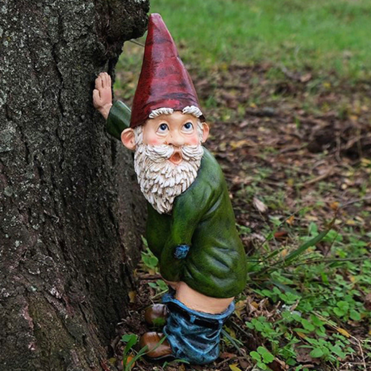 PEEING GARDEN GNOME. Fun and funny garden decoration for a friend, girlfriend or a boyfriend.