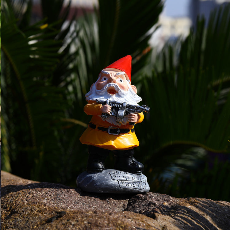 MACHINE GUN GARDEN GNOME. Fun and funny product for home.