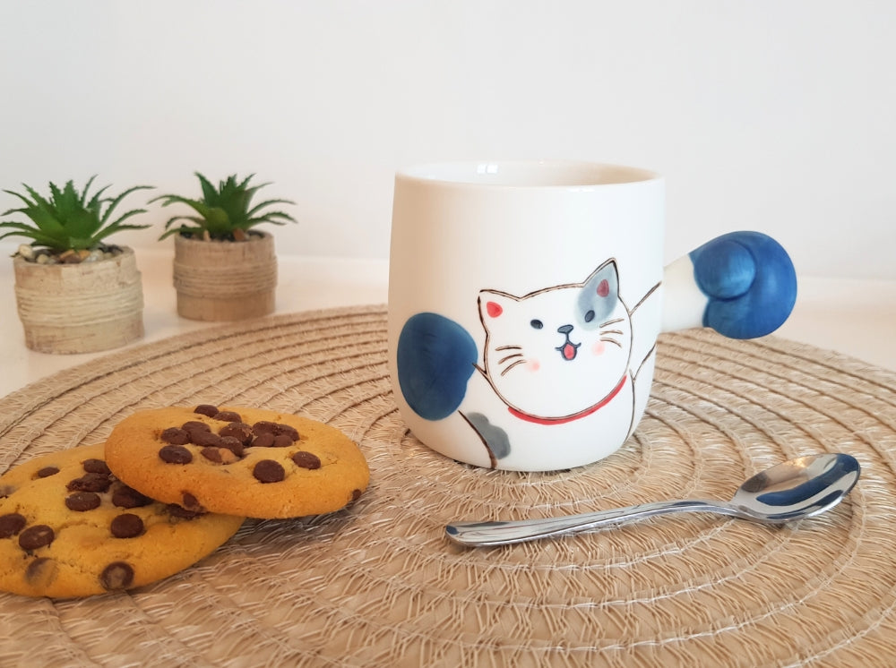 BOXING CAT CUP. A funny gift for men.