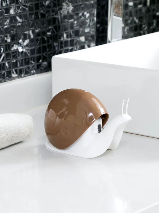 SNAIL SOAP DISPENSER. A fun product that spices up your bathroom.